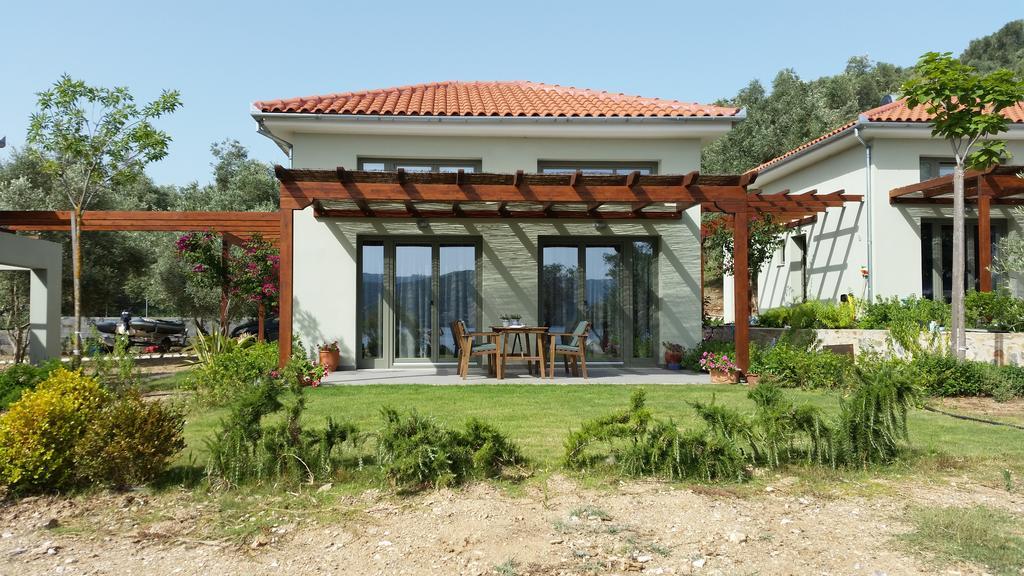 Thea Houses 米利纳 外观 照片